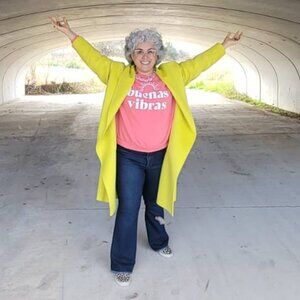 Meet your Poshers, Mike & Marie